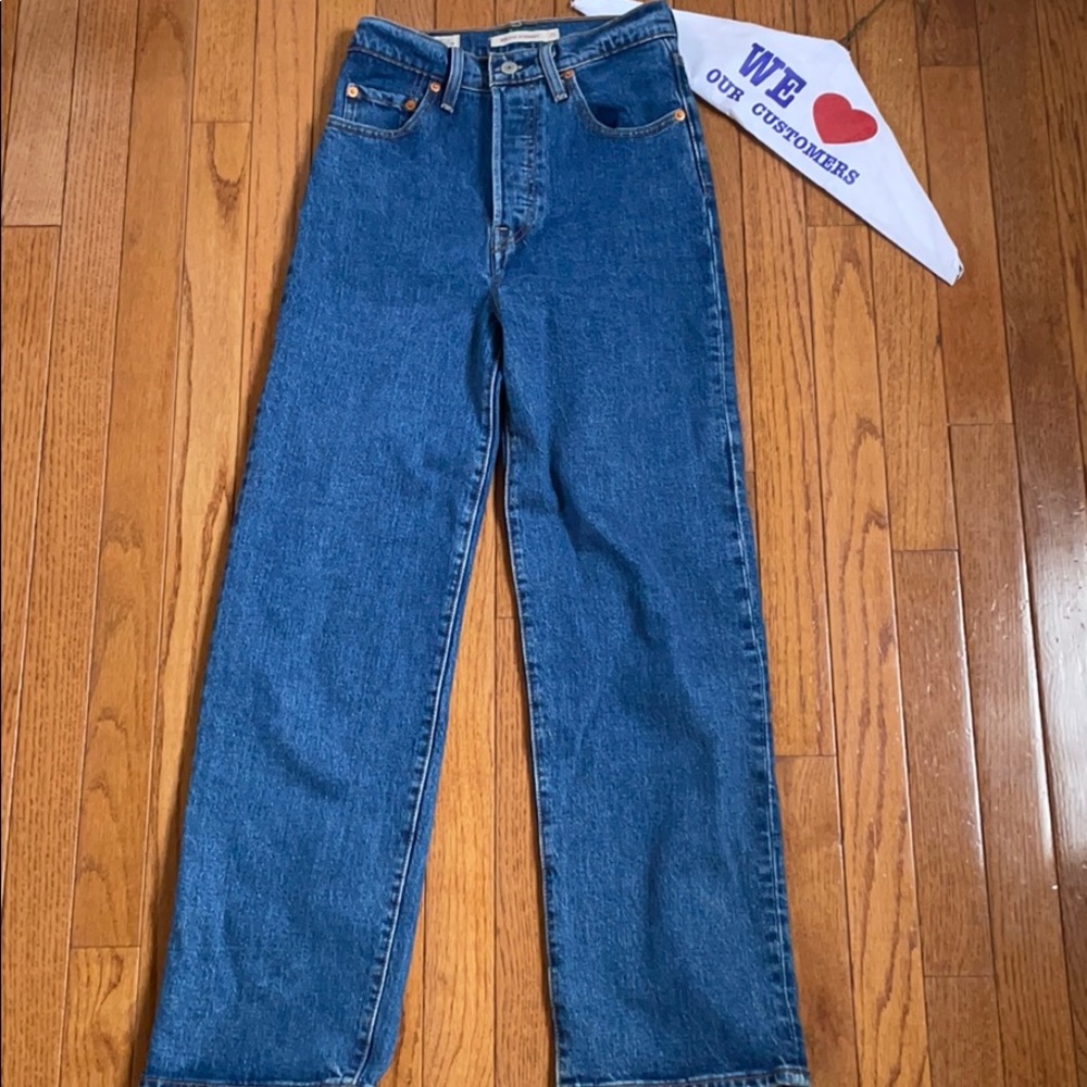 Levi’s ribcage straight jeans